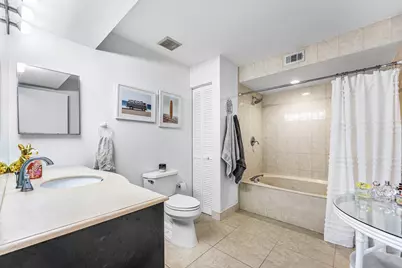 6614 Villa Sonrisa Drive #123, Boca Raton, FL 33433 - Photo 22