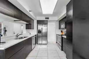 6614 Villa Sonrisa Dr, Boca Raton, FL 33433 - Photo 6