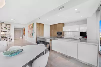 701 N Fort Lauderdale Beach Boulevard #406, Fort Lauderdale, FL 33304 - Photo 10