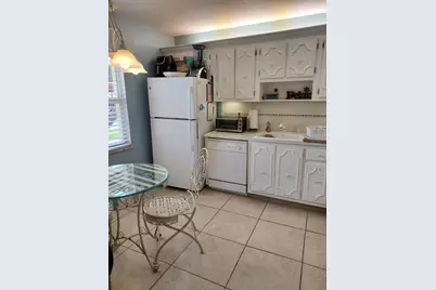 717 S US Hwy 1 #206, Jupiter, FL 33477 - Photo 4