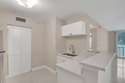 611 Villa Circle, Boynton Beach, FL 33435 - Photo 14