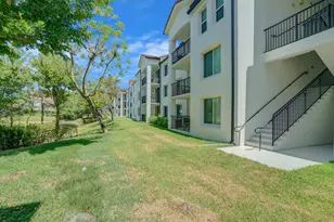 611 Villa Cir, Boynton Beach, FL 33435 - Photo 1
