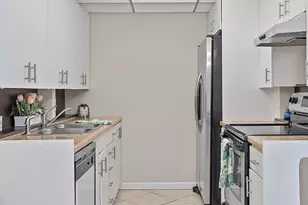2905 Victoria Pl, Coconut Creek, FL 33066 - Photo 12