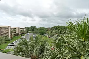 2905 Victoria Pl, Coconut Creek, FL 33066 - Photo 32