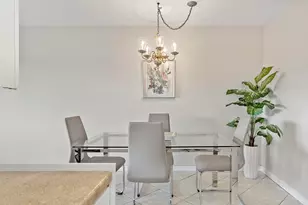 2905 Victoria Pl, Coconut Creek, FL 33066 - Photo 10