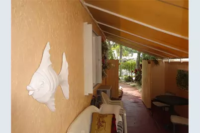 31 SE 13th Street #1-2, Dania Beach, FL 33004 - Photo 4