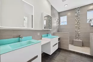 2860 Marina Cir, Lighthouse Point, FL 33064 - Photo 18