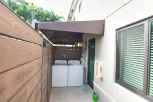 300 80th St, Miami Beach, FL 33141 - Photo 16