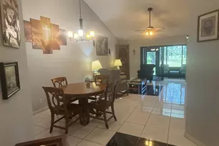 216 Par Dr, Royal Palm Beach, FL 33411 - Photo 6