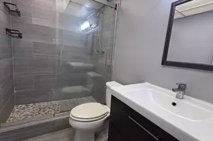 6020 NW 44th St, Lauderhill, FL 33319 - Photo 8