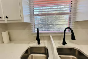 11 Golfs Edge E, West Palm Beach, FL 33417 - Photo 4