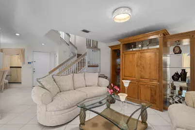 3404 Emerald Oaks Drive #803, Hollywood, FL 33021 - Photo 14