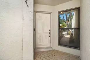 3404 Emerald Oaks Dr, Hollywood, FL 33021 - Photo 6
