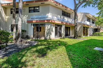 3404 Emerald Oaks Drive #803, Hollywood, FL 33021 - Photo 26