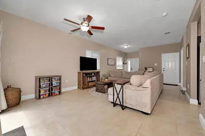 381 NE 35th Terrace, Homestead, FL 33033 - Photo 6