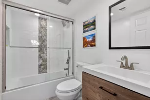 4355 Village Dr, Delray Beach, FL 33445 - Photo 22