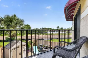 4355 Village Dr, Delray Beach, FL 33445 - Photo 26