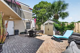 4355 Village Dr, Delray Beach, FL 33445 - Photo 2