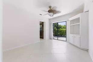 2730 W Polo Island Dr, Wellington, FL 33414 - Photo 14