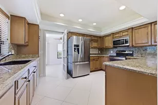 2730 W Polo Island Dr, Wellington, FL 33414 - Photo 14