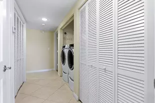 2730 W Polo Island Dr, Wellington, FL 33414 - Photo 18