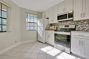 6698 Montego Bay Blvd, Boca Raton, FL 33433 - Photo 20