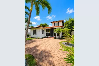 1403 SE 2nd Street #1, Fort Lauderdale, FL 33301 - Photo 2