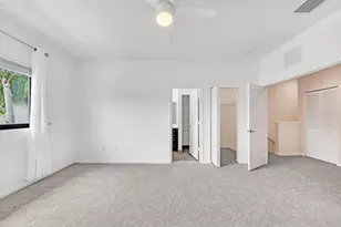 4208 N Dixie Hwy, Oakland Park, FL 33334 - Photo 12