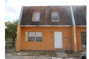 5950 NW 27th Pl, Sunrise, FL 33313 - Photo 2