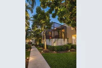 535 NW 98th Avenue, Plantation, FL 33324 - Photo 2