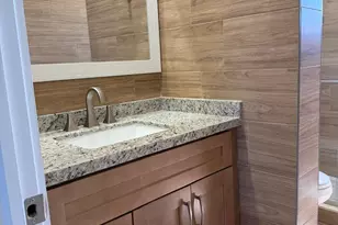 1815 N Surf Rd, Hollywood, FL 33019 - Photo 28
