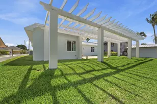 1123 Granada, Hutchinson Island, FL 34949 - Photo 40