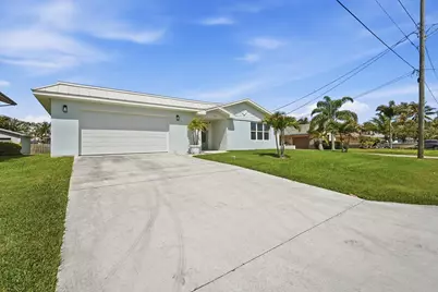 1123 Granada, Hutchinson Island, FL 34949 - Photo 4