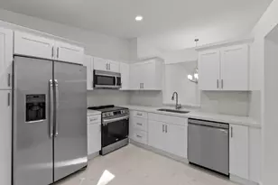 8273 Springtree Rd, Boca Raton, FL 33496 - Photo 2