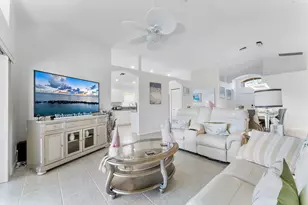6887 Viale Elizabeth, Delray Beach, FL 33446 - Photo 12