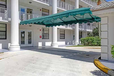 3650 Whitehall Drive #201, West Palm Beach, FL 33401 - Photo 4