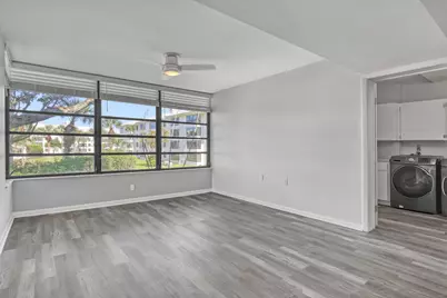 3650 Whitehall Drive #201, West Palm Beach, FL 33401 - Photo 8