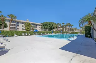 3650 Whitehall Dr, West Palm Beach, FL 33401 - Photo 30