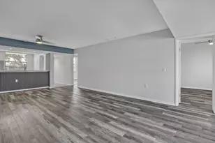 3650 Whitehall Dr, West Palm Beach, FL 33401 - Photo 12