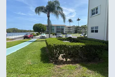 170 Horizons E #110, Boynton Beach, FL 33435 - Photo 2