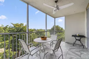 2901 S Palm Aire Dr, Pompano Beach, FL 33069 - Photo 22