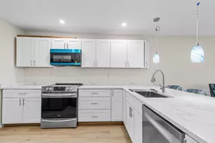 2901 S Palm Aire Dr, Pompano Beach, FL 33069 - Photo 10