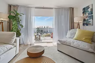 18021 Biscayne Blvd, Aventura, FL 33160 - Photo 2