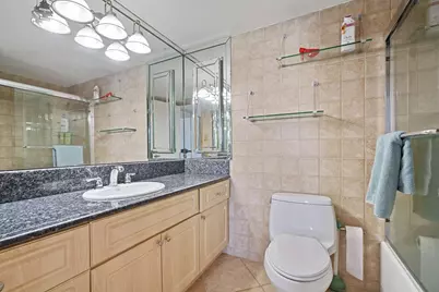18021 Biscayne Boulevard #504, Aventura, FL 33160 - Photo 18