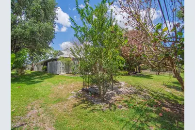 1070 47th Avenue SW, Vero Beach, FL 32968 - Photo 36