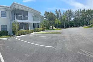 6299 Bay Club Dr, Fort Lauderdale, FL 33308 - Photo 2