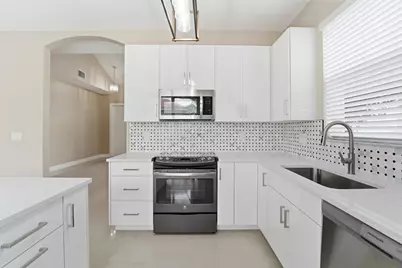 1780 Pierside Circle, Wellington, FL 33414 - Photo 2