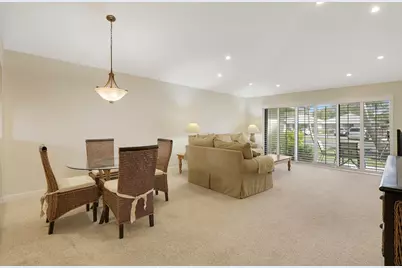 706 Club Drive, Palm Beach Gardens, FL 33418 - Photo 4