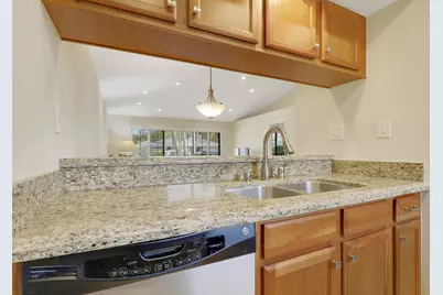 706 Club Drive, Palm Beach Gardens, FL 33418 - Photo 10