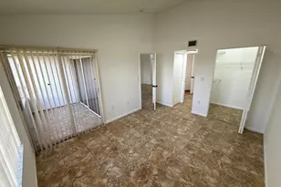 2851 N Oakland Forest Dr, Oakland Park, FL 33309 - Photo 12